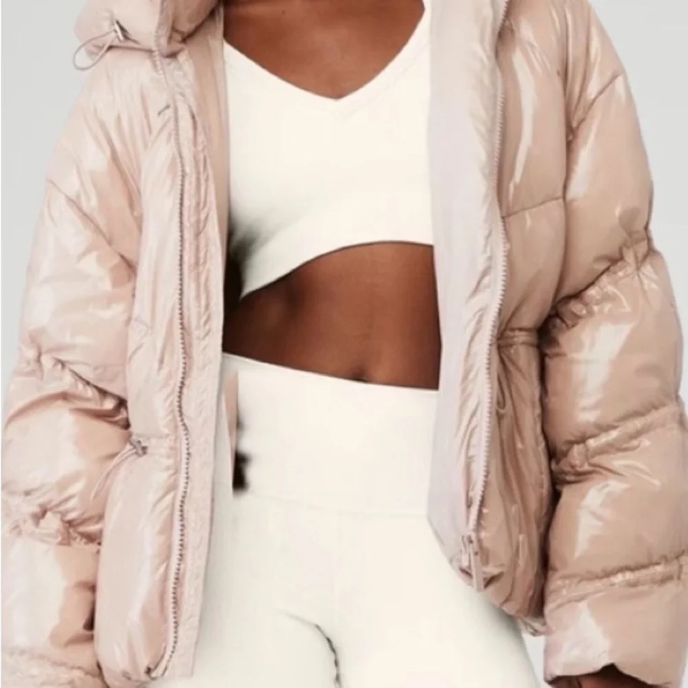 ALO Yoga Quilted Hooded Puffer Coat in Pale Pink